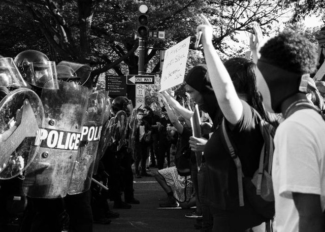 Ilustrasi Asas Demokrasi dalam Hal Penyelenggaraan Negara, Unsplash/Koshu Kunii