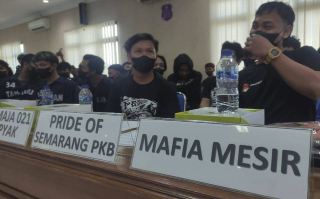 Deklarasi pembubaran gengster yang kerap tawuran di Kota Semarang. Foto: Intan Alliva Khansa/kumparan