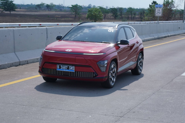 Test drive Hyundai Kona EV Bekasi-Semarang single charge penuh. Foto: dok. HMID