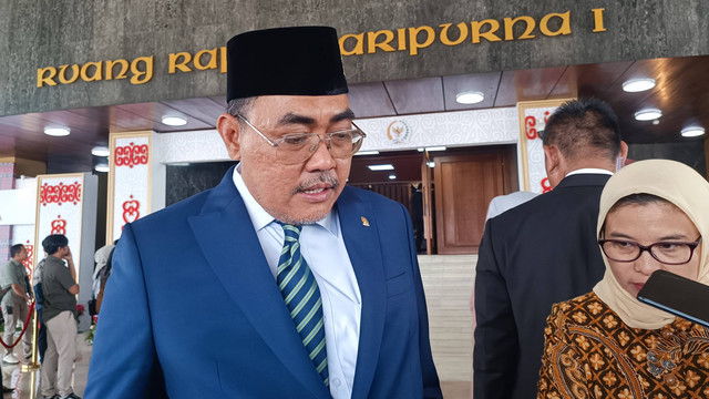 Ketua Fraksi PKB DPR RI Jazilul Fawaid saat dijumpai usai acara pelantikan Pimpinan MPR 2024-2029, Jakpus, Kamis (3/10/2024). Foto: Thomas Bosco/kumparan