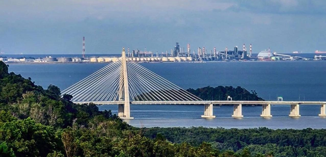 Jembatan Sultan Haji Omar Ali Saifuddien (SOAS). Sumber: Jamudigital.com