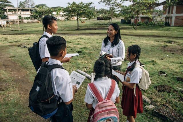 Ilustrasi Latihan Pemahaman Menerapkan Pendekatan Culturally Responsive Teaching Pada Pembelajaran. Sumber: Pexels/RomanOdinstov