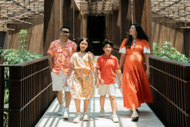 Judika family time bersama istri dan anak-anaknya. Foto: Instagram/ @jud1ka