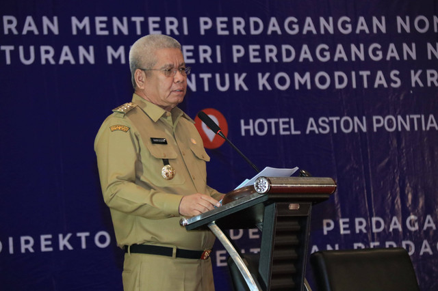 Pj Gubernur Kalbar, Harisson. Foto: Dok. Adpim Pemprov Kalbar