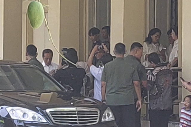 Jokowi di SMPN 1 Surakarta. Foto: Dok. kumparan