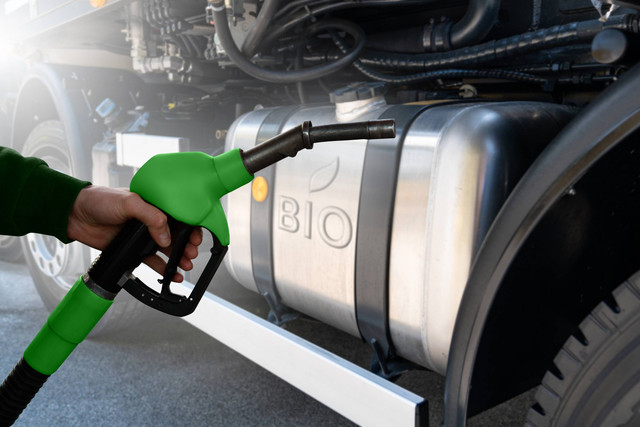 Ilustrasi Biodiesel. Foto: Shutterstock