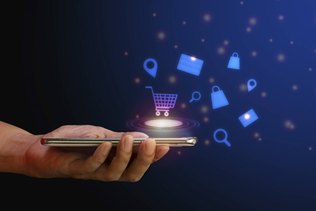 Ilustrasi Belanja Online. Foto: Shutterstock