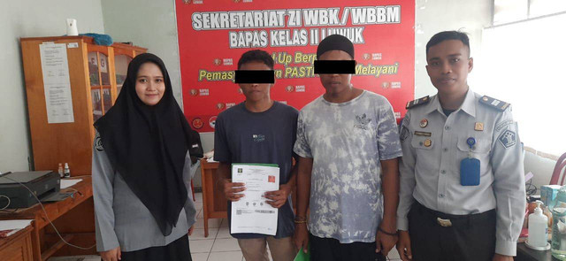 Jalankan Program Pembebasan Bersyarat, Lapas Luwuk Bebaskan 2 Orang WBP
