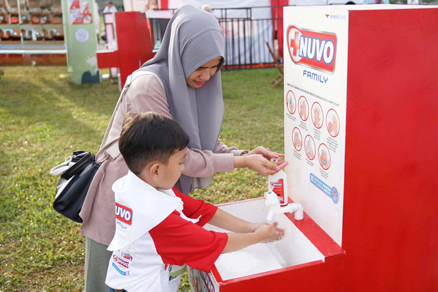 NUVO Family ajak keluarga Indonesia lebih aware terhadap kebersihan tangan. Foto: dok. NUVO Family