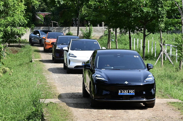 Media first drive mobil listrik GAC AION Hyptec HT Jakarta-Bogor, Rabu (16/10/2024). Foto: GAC Motor