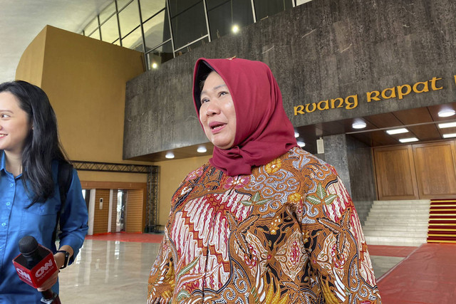 Plt Sekjen MPR RI Siti Fauziah di Kompleks Parlemen, Jakarta pada Jumat (18/20/2024). Foto: Abid Raihan/kumparan