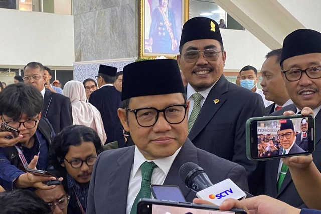 Ketum PKB Muhaimin Iskandar tiba menghadiri Pelantikan Presiden dan Wakil Presiden periode 2024-2029 di Gedung Nusantara, kompleks Parlemen, Senayan, Jakarta, Minggu (20/10/2024). Foto: Abid Raihan/kumparan