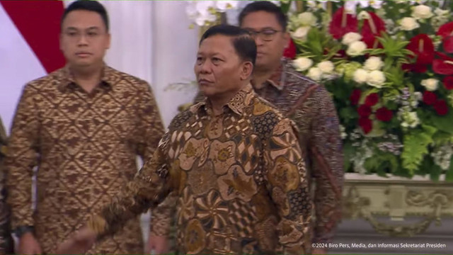 Wamen Kelautan Perikanan Didit Herdiawan saat di panggil Presiden Prabowo Subianto di Istana Negara, Jakarta, Minggu (20/10/2024). Foto: YouTube/Sekretariat Presiden