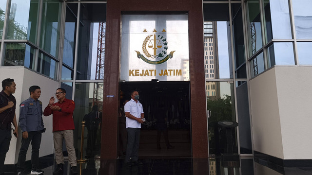 Kantor Kejaksaan Tinggi (Kejati) Jawa Timur.  Foto:  Farusma Okta Verdian/kumparan