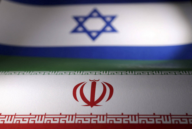 Ilustrasi konflik Israel dan Iran. Foto: Dado Ruvic/REUTERS 