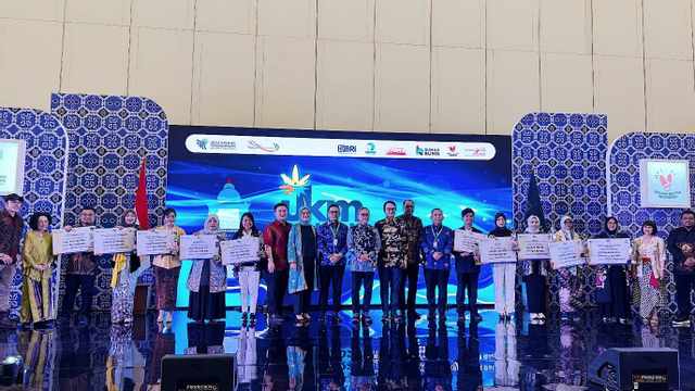 Dalam penyelenggaraan UKM Pangan Award 2024, Zeppelin Indonesia memberikan dukungan berupa kompor dan regulator gas Zeppelin kepada seluruh pemenang. Foto: dok. Zeppelin