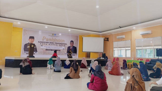 pembinaan sanggar seni untuk pelestarian tari ranup lampuan, Banda Aceh 31/10/24 (Sumber : Pribadi)