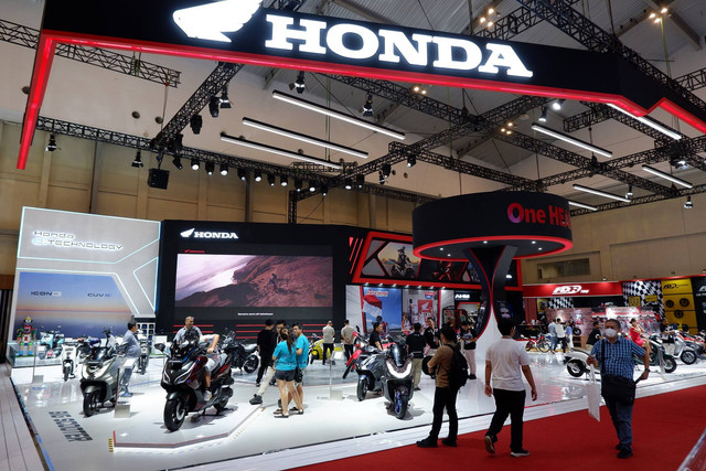 Deretan motor Honda di IMOS 2024. Foto: Sena Pratama/kumparan