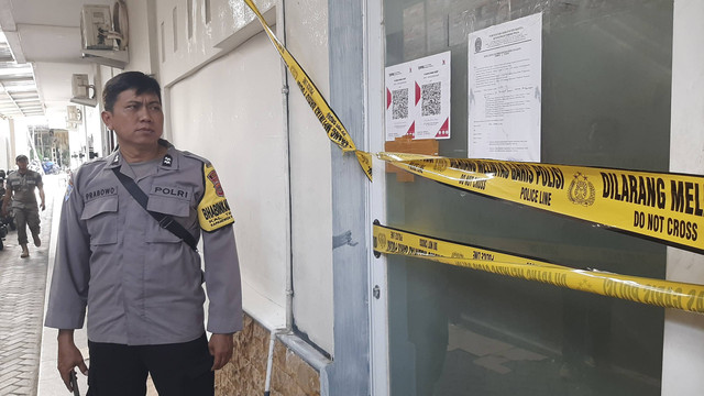 Kepolisian dari tingkat polres hingga Polda DIY merazia minuman keras (miras).  Foto: Dok. Istimewa