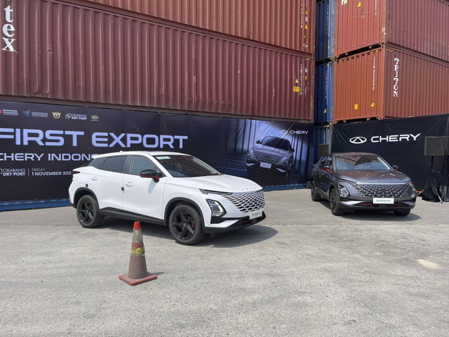 Chery Indonesia resmi ekspor Chery Omoda 5 setir kiri rakitan Indonesia ke Vietnam. Foto: Fitra Andrianto/kumparan