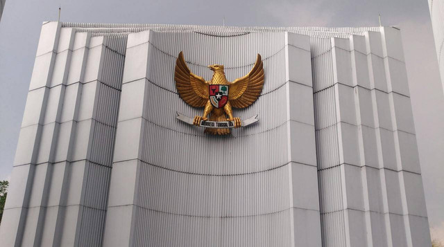Ilustrasi jelaskan fungsi dan kedudukan Pancasila bagi bangsa Indonesia. Foto: Pexels/Adiah restianja