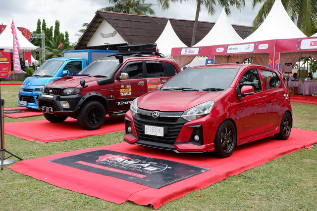 Modifikasi Daihatsu Ayla di Daihatsu Kumpul Sahabat Balikpapan 2024. Foto: Sena Pratama/kumparan