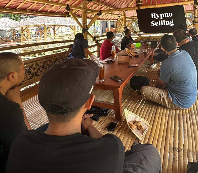 TDA Jember Gelar Business Connect HypnoSelling di Era Digital