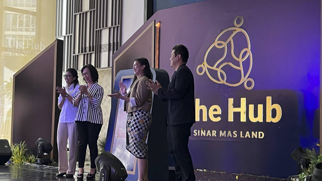 Sinar Mas Land meresmikan The Hub, ruang komunal di Rasuna Epicentrum, Jakarta Selatan, Selasa (12/11/2024). Foto: Fariza/kumparan