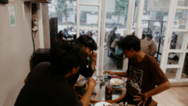 Ilustrasi gambar perbedaan di lingkungan Generasi muda (dokumen pribadi)