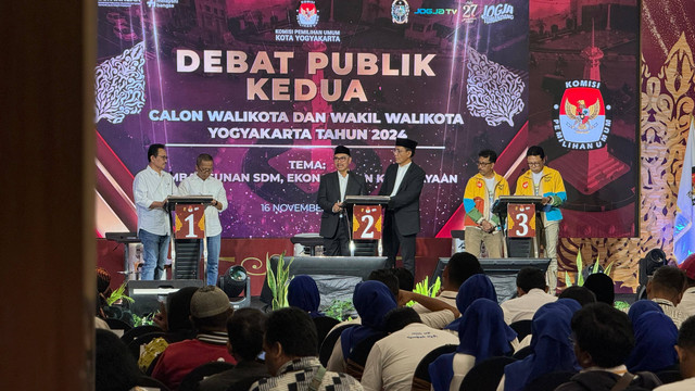 Debat publik kedua Calon Wali Kota dan Wakil Wali Kota Yogyakarta, Sabtu (16/11). Foto: Pandangan Jogja