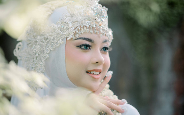 Ilustrasi pakaian adat Bengkulu. Unsplash.com/Edo-Rezkia