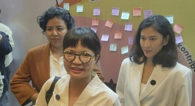 Wakil Menteri Pendidikan Tinggi, Sains dan Teknologi (Wamendiktisaintek) Stella Christie menjawab pertanyaan wartawan di The Westin Jakarta, Jakarta Selatan, Selasa (26/11/2024).  Foto: Alya Zahra/kumparan 