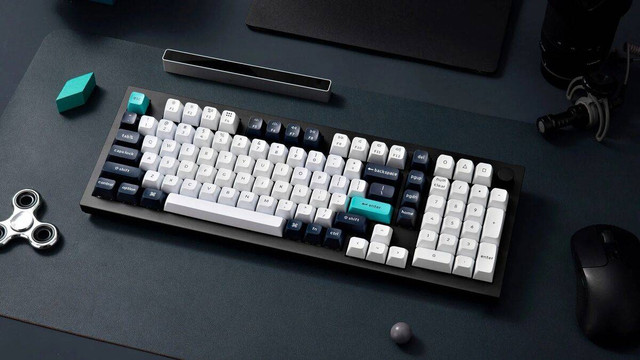 Ilustrasi keyboard mechanical wireless terbaik 2024. Foto: Keychron
