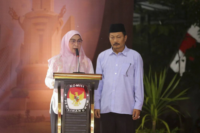 Paslon pilwalkot banjarbaru Lisa Halaby - Wartono. Foto: Instagram/ @hj.lisahalaby