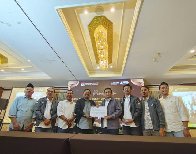 Komisi Pemilihan Umum (KPU) Kabupaten Tangerang telah melakukan rapat pleno terbuka rekapitulasi pilkada serentak 2024 Kabupaten Tangerang, Kamis (5/12/2024).  Foto: Dok. Istimewa