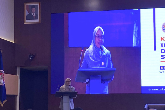 Wakil Ketua Lembaga Perlindungan Saksi dan Korban (LPSK), Sri Nurherwati dalam Acara Kajian Implementasi UU TPKS, di Kantor LPSK, Jakarta Timur, Rabu (11/12/2024). Foto: Alya Zahra/Kumparan
