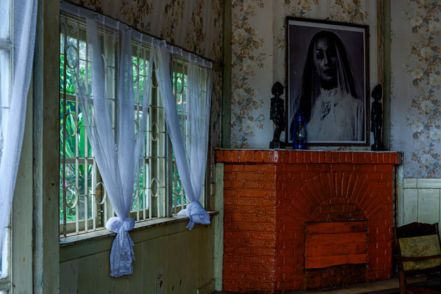 Rumah Pengabdi Setan. Foto: Benno Putro/Shutterstock