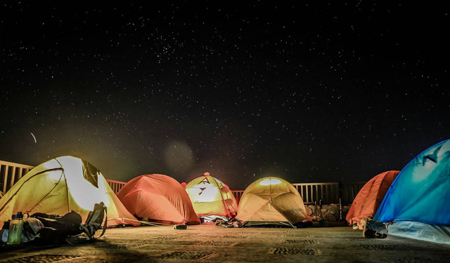 Wisata Lembang yang Buka Sampai Malam. Foto hanya ilustrasi bukan tempat/gambar sebenarnya. Sumber foto: Unsplash- Lu Zq