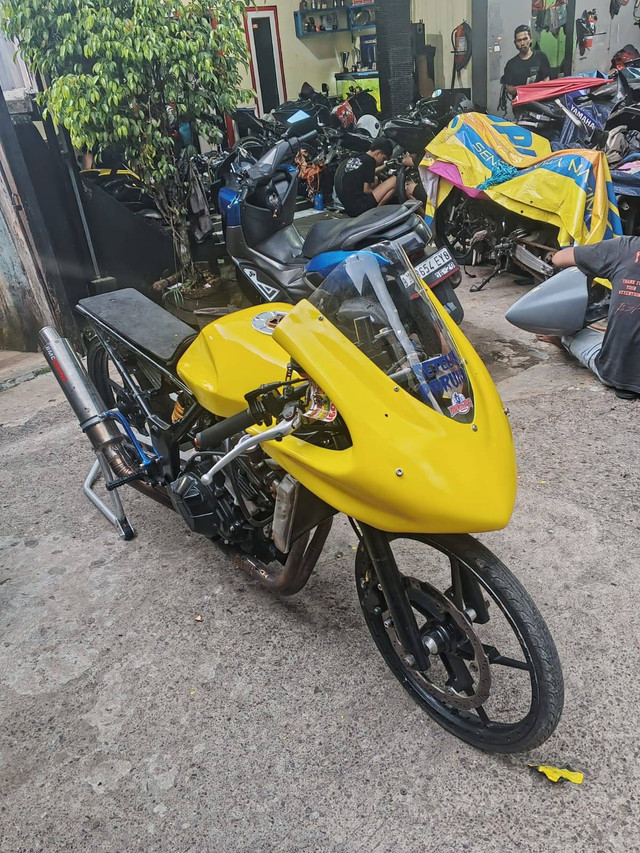 Mototr Pengguna Balap Liar ( sumber, gambar pribadi )