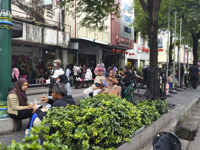 Malioboro, Senin (23/12/2024). Foto: Arfiansyah Panji Purnandaru/kumparan