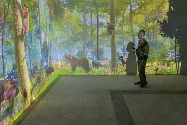 Terowongan (tunnel) pejalan kaki yang menghubungkan Terminal Intermoda Joyoboyo (TIJ) dengan Kebun Binatang Surabaya (KBS). Foto: Diskominfo Surabaya