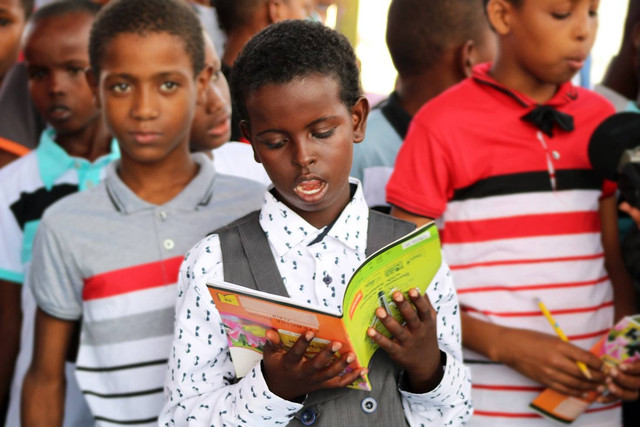 Ilustrasi Nama Mata Pelajaran Sekolah dalam Bahasa Inggris. Foto: unsplash/Ismail Salad Osman Hajji dirir.