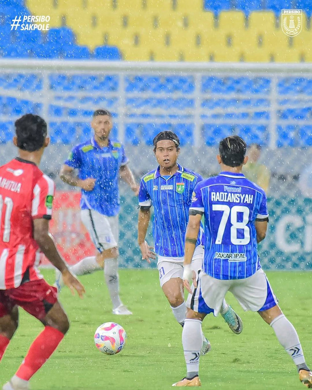 Deltras FC vs Persibo Bojonegoro dalam lanjutan Liga 2 2024/25 di Stadion Gelora Delta Sidoarjo, Sabtu (11/1). Foto: instagram/@persibo.bojonegoro