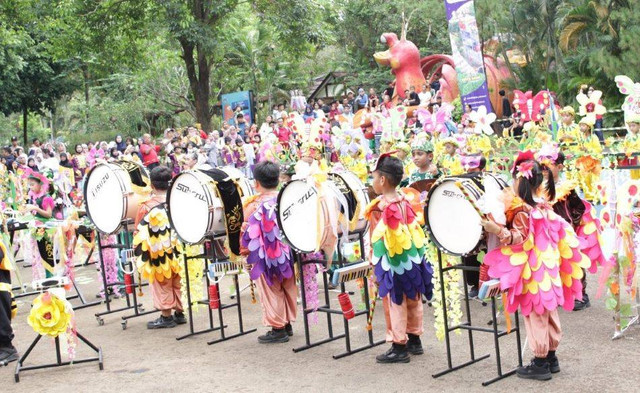 Ilusustrasi drumband di tingkat dasar, sumber: Dok.Sekolah-Strada.