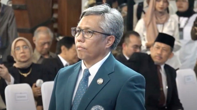 Pelantikan Prof. Dr. Ir. Tatacipta Dirgantara sebagai Rektor ITB periode 2025-2030 di Gedung Aula Barat Kampus ITB, Bandung, Senin (20/1/2025). Foto: ITB