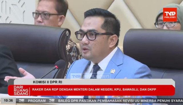 Ketua Komisi II DPR Rifqinizamy Karsayuda. Foto: YouTube/ TVR Parlemen