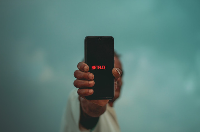 Ilustrasi rekomendasi film komedi Korea. Unsplash.com/Sayan-Ghosh