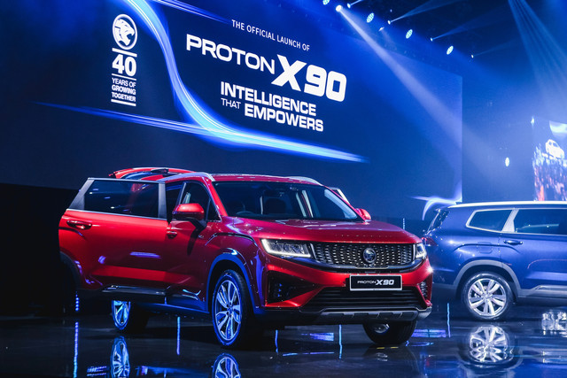 Peluncuran Proton X90 di Malaysia. Foto: Abdul Razak Latif/Shutterstock