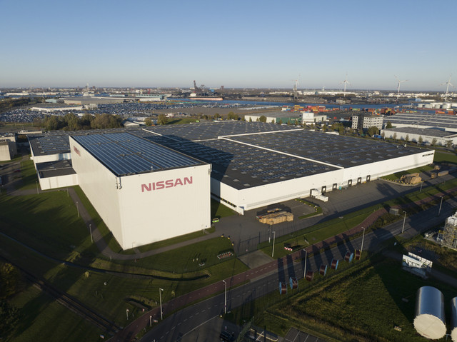 Ilustrasi Pabrik Nissan. Foto: Shutterstock