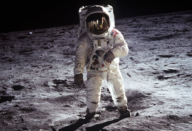 Apa yang Kamu Ketahui Tentang Misi Apollo? Ini Penjelasannya | kumparan.com